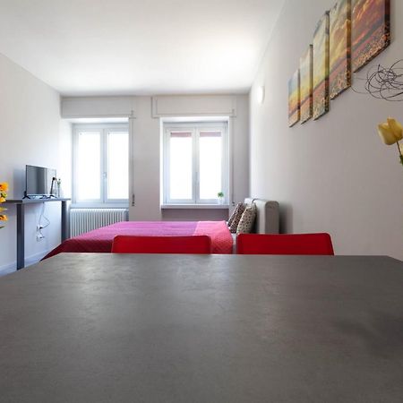Appartamento Girasole - Affitti Brevi Italia Lecco Kültér fotó