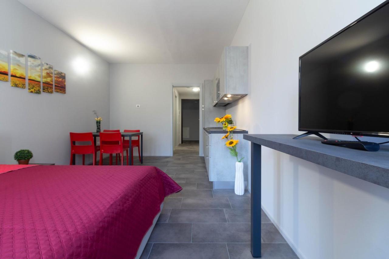 Appartamento Girasole - Affitti Brevi Italia Lecco Kültér fotó