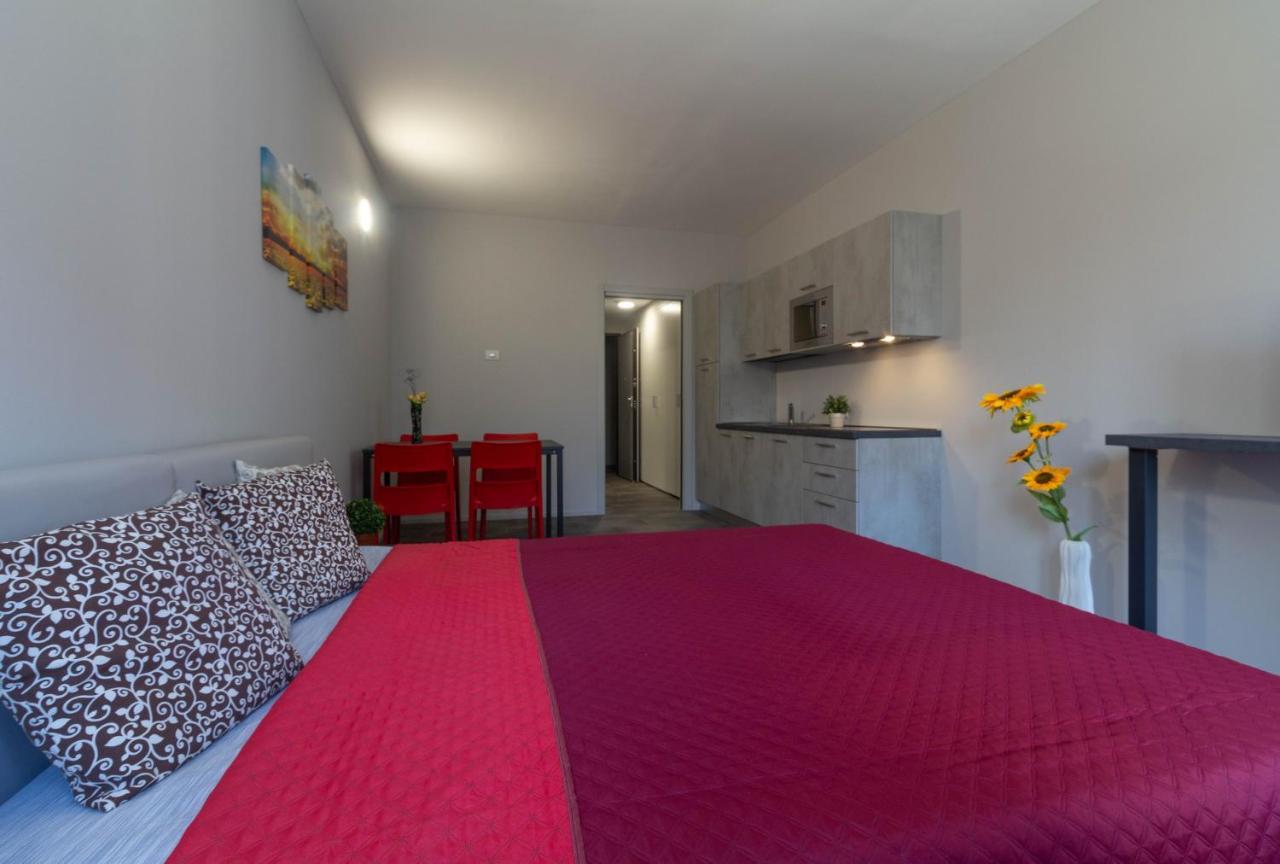 Appartamento Girasole - Affitti Brevi Italia Lecco Kültér fotó